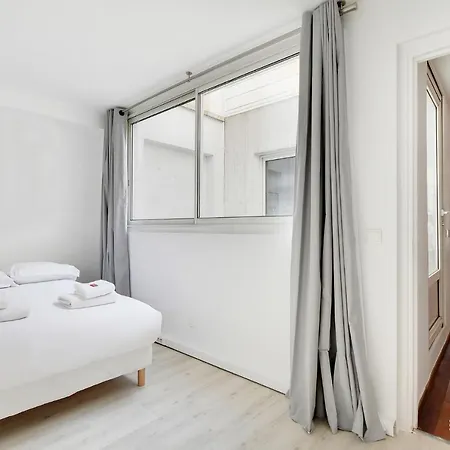 Cmg Serres/ Convention Apartment *