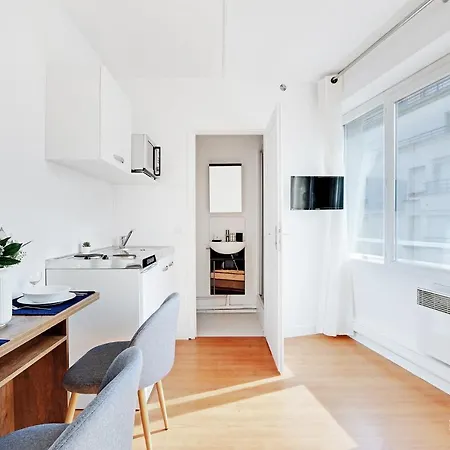 Cmg Serres/ Convention Apartment *