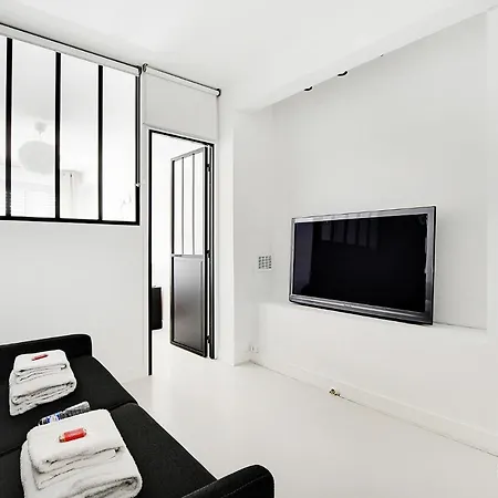 Apartment Cmg Serres/ Convention *