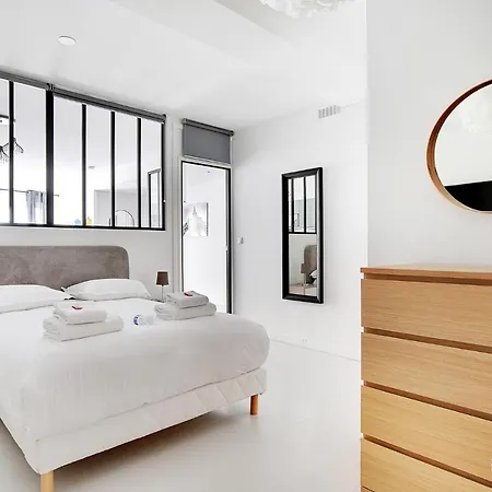 Cmg Serres/ Convention Apartment Paris